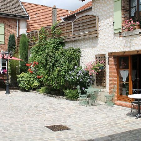 Chambres D'Hotes : La Cour D'Etrepy Le Mesnil-sur-Oger Ngoại thất bức ảnh